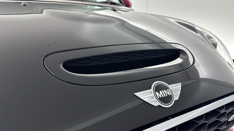 MINI Hatchback 2.0 John Cooper Works 3dr [Chili Pack] Petrol Hatchback